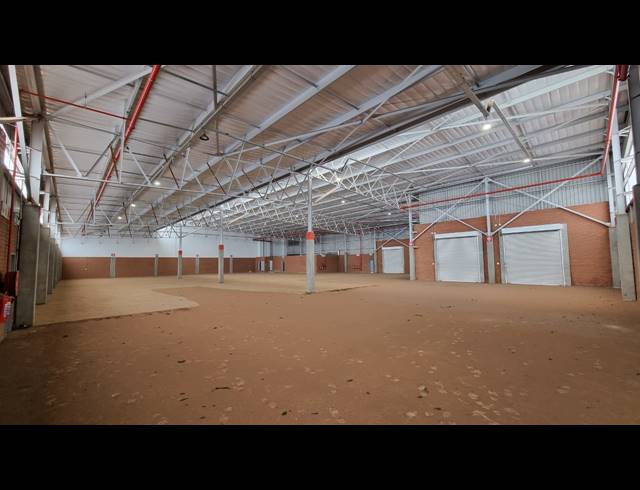 1,773M² WAREHOUSE TO LET IN GLEN MARAIS